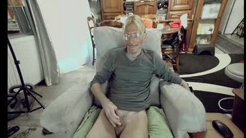 jeff online show from October 16, 2025, 1:45 pm