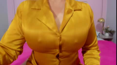Snapshot of 00valeriasexxx chatting on February 4, 2025, 10:32 am Valeria online show from February 4, 2025, 10:32 am