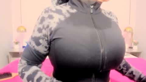 Snapshot of 00valeriasexxx chatting on February 26, 2025, 9:32 am Valeria online show from February 26, 2025, 9:32 am