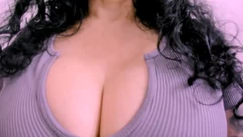 Snapshot of 00valeriasexxx chatting on September 29, 2025, 2:00 pm Valeria online show from September 29, 2025, 2:00 pm