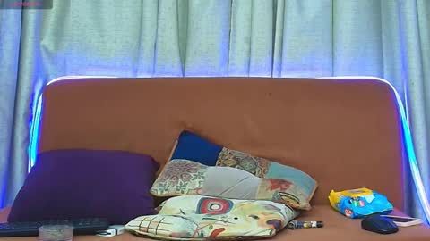 Klhoe Carter 3 online show from November 11, 2025, 11:38 pm