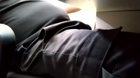 03aype online show from December 6, 2024, 2:38 pm