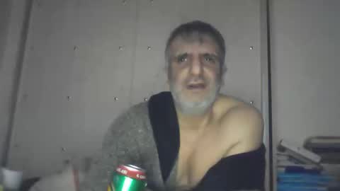 Snapshot of 0luvmonkey chatting on January 14, 2026, 6:35 pm 0luvmonkey online show from January 14, 2026, 6:35 pm