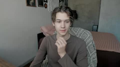 Snapshot of 0verlandd chatting on May 1, 2026, 4:50 am Adam online show from May 1, 2026, 4:50 am