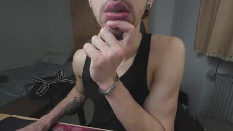 Snapshot of 10inclub chatting on March 2, 2026, 5:08 am Antonio online show from March 2, 2026, 5:08 am