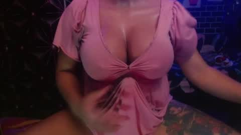 Snapshot of 11inchmonstercock4u chatting on June 24, 2026, 2:32 am i am trixie im Your Selfsucking Mistress online show from June 24, 2026, 2:32 am