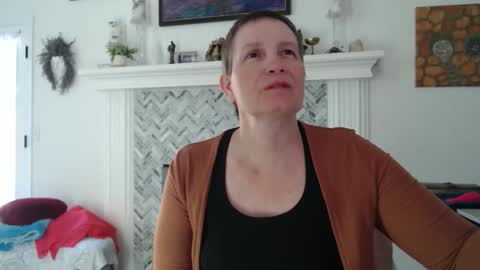 Snapshot of 11willowandjohn11 chatting on April 18, 2026, 6:23 pm Aurora Willows online show from April 18, 2026, 6:23 pm