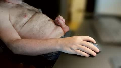 Chris online show from November 3, 2025, 5:36 pm