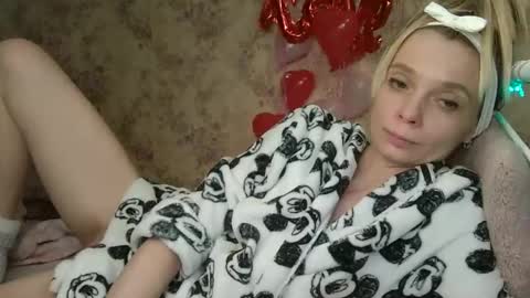 13aaaxxx online show from January 26, 2025, 9:51 pm