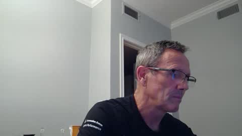 Snapshot of 13glanmorfa chatting on December 15, 2025, 1:54 am 13glanmorfa online show from December 15, 2025, 1:54 am