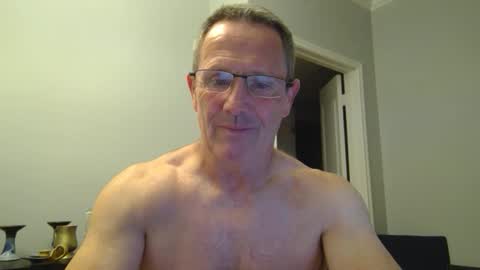 Snapshot of 13glanmorfa chatting on March 9, 2026, 2:10 pm 13glanmorfa online show from March 9, 2026, 2:10 pm
