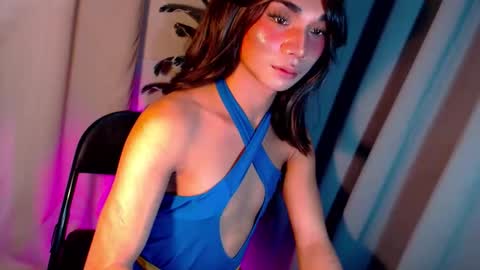 Snapshot of 18_nicole chatting on April 1, 2026, 1:52 pm barbie online show from April 1, 2026, 1:52 pm