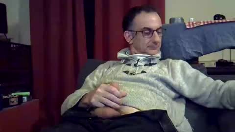 18remy45 online show from December 4, 2024, 11:57 pm