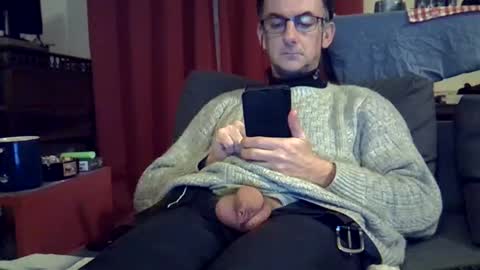 18remy45 online show from December 26, 2024, 9:26 pm