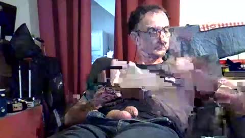 Snapshot of 18remy45 chatting on May 25, 2026, 2:01 pm 18remy45 online show from May 25, 2026, 2:01 pm