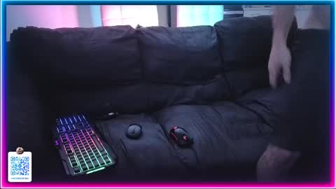 19reddragon86 online show from October 4, 2025, 8:18 pm