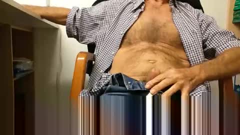 1aqw online show from September 27, 2025, 8:36 pm