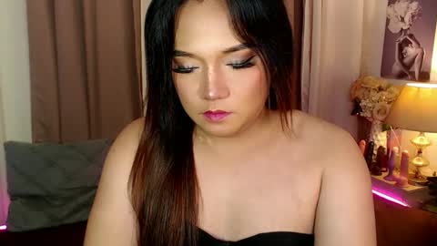 Snapshot of 1bestlover chatting on September 23, 2025, 11:08 pm Ekang online show from September 23, 2025, 11:08 pm
