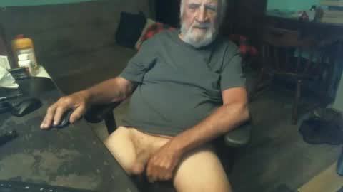 Snapshot of 1handyanddee chatting on February 16, 2025, 2:09 am 1handyanddee online show from February 16, 2025, 2:09 am