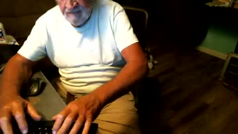 1handyanddee online show from July 12, 2026, 2:02 am
