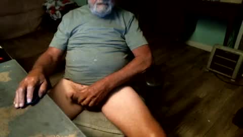 1handyanddee online show from July 30, 2026, 3:16 am