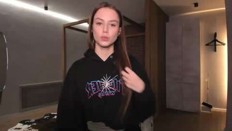 Snapshot of 1i1ypa1mer chatting on November 14, 2025, 12:37 pm Lily 3 online show from November 14, 2025, 12:37 pm