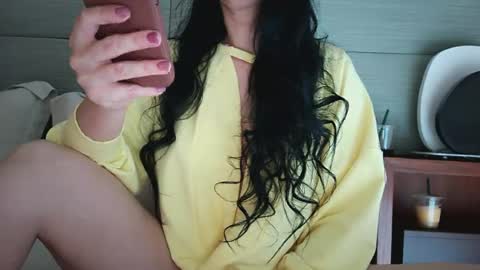 Snapshot of 1lovely1 chatting on June 18, 2026, 5:17 pm Onna online show from June 18, 2026, 5:17 pm