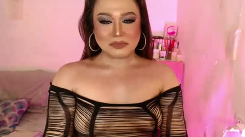 Snapshot of 1lovelymess chatting on July 4, 2026, 12:28 am 1lovelymess online show from July 4, 2026, 12:28 am