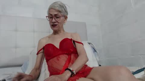 Snapshot of 1miss_monserrate chatting on January 25, 2025, 2:47 pm Miss Monserrate online show from January 25, 2025, 2:47 pm