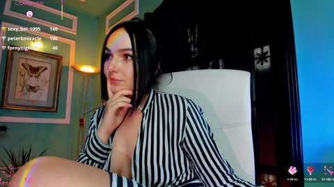 Moona  online show from February 1, 2025, 10:23 pm