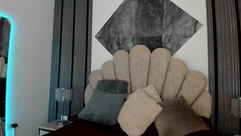 Luisa online show from March 9, 2026, 8:29 am