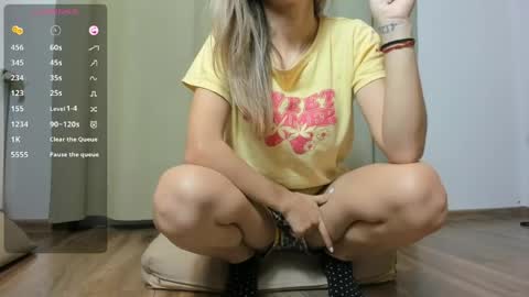 Snapshot of 1nwardly_beauty chatting on May 9, 2026, 6:57 pm molly online show from May 9, 2026, 6:57 pm