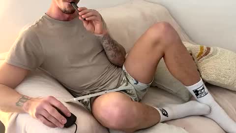 Snapshot of 1psycho2boogie chatting on December 16, 2024, 9:46 am TORCH online show from December 16, 2024, 9:46 am