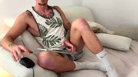 Snapshot of 1psycho2boogie chatting on January 13, 2025, 12:45 pm TORCH online show from January 13, 2025, 12:45 pm