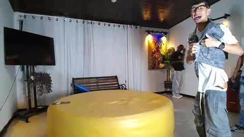 Snapshot of 1pushman chatting on February 22, 2026, 1:09 pm pushman online show from February 22, 2026, 1:09 pm