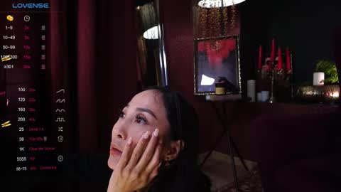 Rei online show from November 9, 2025, 9:35 pm