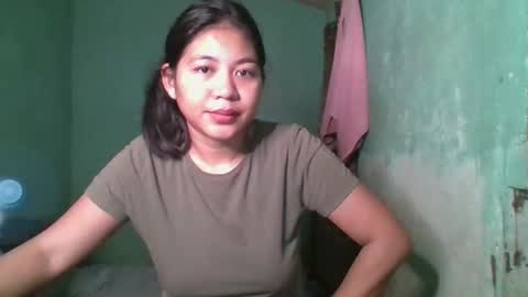 1smile4u online show from November 11, 2025, 4:18 pm