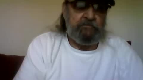 1valentine online show from April 24, 2026, 11:07 pm