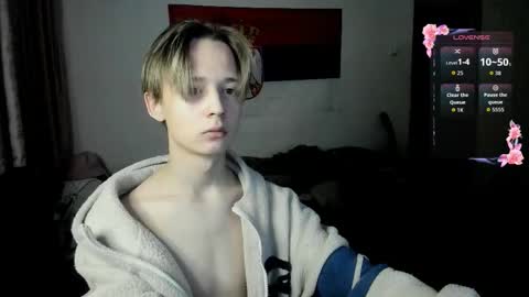 Snapshot of 1vampirella_gs chatting on February 16, 2026, 1:02 am Milos online show from February 16, 2026, 1:02 am