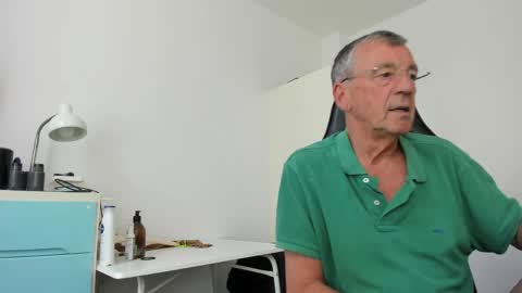Snapshot of 200gentleman chatting on June 5, 2026, 3:07 pm Henk online show from June 5, 2026, 3:07 pm