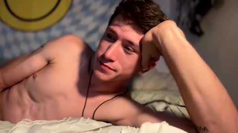 Snapshot of 21yearsy0ung9icheshung chatting on November 29, 2025, 4:54 pm AlecurClit online show from November 29, 2025, 4:54 pm