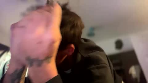 Snapshot of 21yearsy0ung9icheshung chatting on December 20, 2025, 11:56 pm AlecurClit online show from December 20, 2025, 11:56 pm