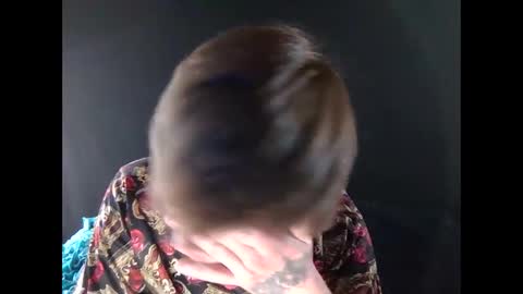 Snapshot of 27tnguy chatting on February 24, 2026, 7:39 am 27tnguy online show from February 24, 2026, 7:39 am