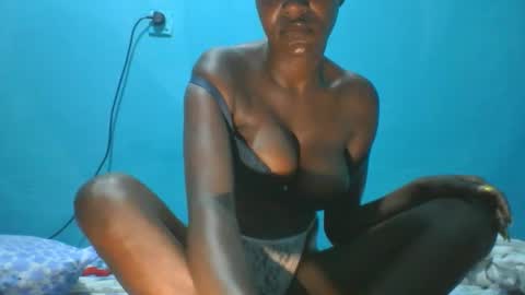 Snapshot of 2bigblackboobies chatting on February 2, 2025, 3:10 am Baby online show from February 2, 2025, 3:10 am