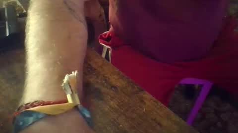 2hard2handleme online show from October 14, 2025, 3:18 am