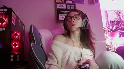 Snapshot of 2photogs_raw chatting on December 23, 2025, 12:41 am 2photogs_raw online show from December 23, 2025, 12:41 am