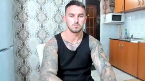 2sexymuscles online show from July 28, 2026, 9:25 pm