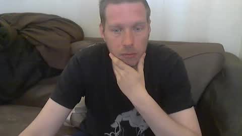 Snapshot of 2small4you83 chatting on June 6, 2026, 4:55 pm 2small4you83 online show from June 6, 2026, 4:55 pm