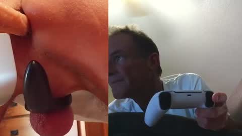 Snapshot of 2tiredoftoys chatting on July 11, 2026, 12:46 am 2tiredoftoys online show from July 11, 2026, 12:46 am