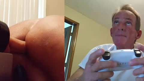 Snapshot of 2tiredoftoys chatting on July 19, 2026, 1:09 am 2tiredoftoys online show from July 19, 2026, 1:09 am